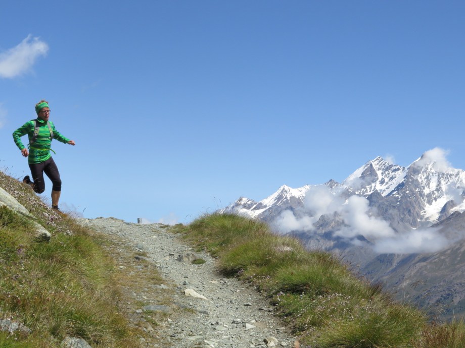Fina stigar och höga berg. Foto: Erik Thörnell